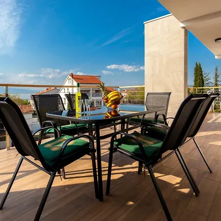 Kudec By El-pi Tours Malinska