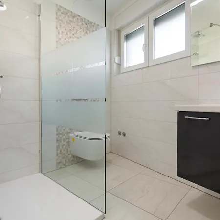 Kudec By El-pi Tours Apartamento Malinska