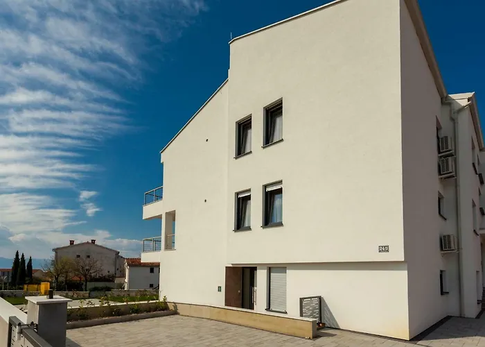 Kudec By El-pi Tours * 马林斯卡